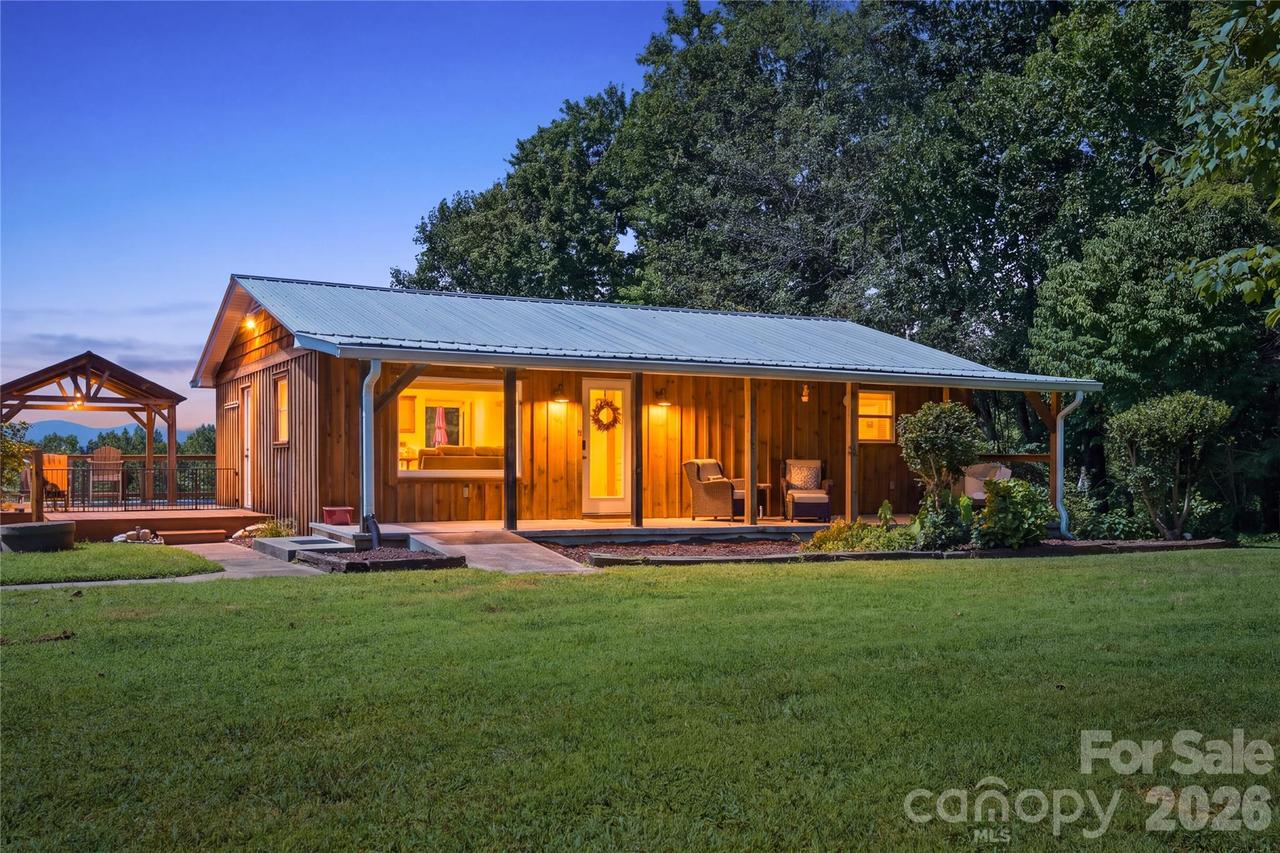 7693 S Mountain Institute Rd., Nebo, NC 28761