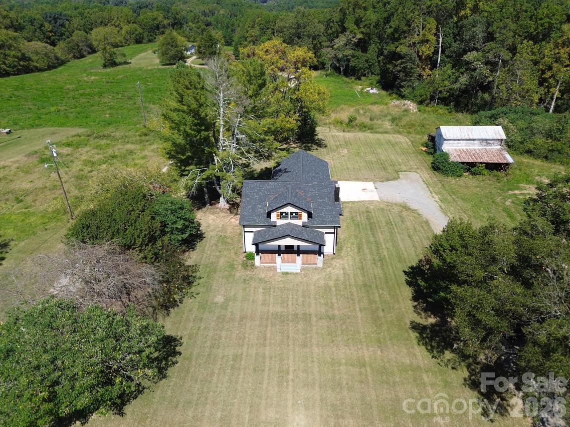 1826 N Oak Ridge Church Rd., Yadkinville, NC 27055