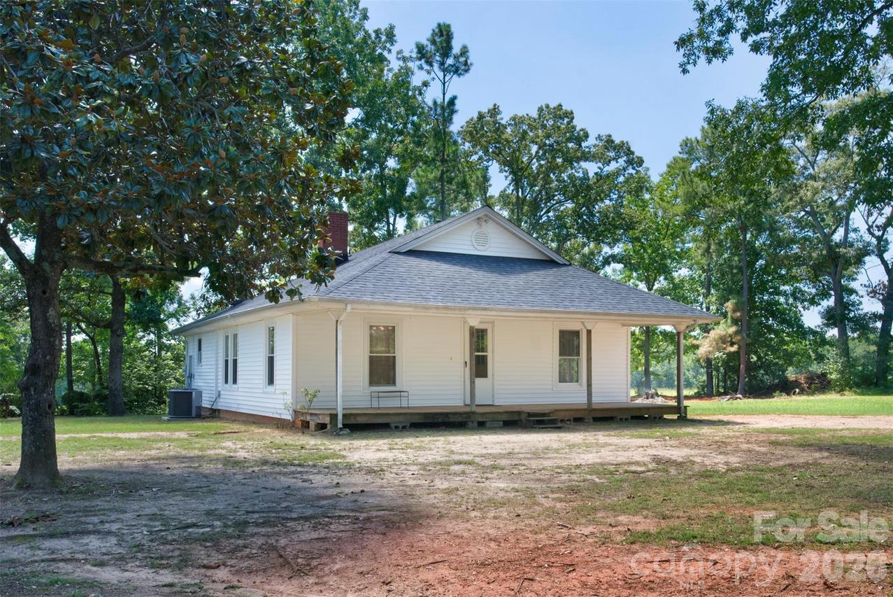 1002 Tanner Rd., Rutherfordton, NC 28139