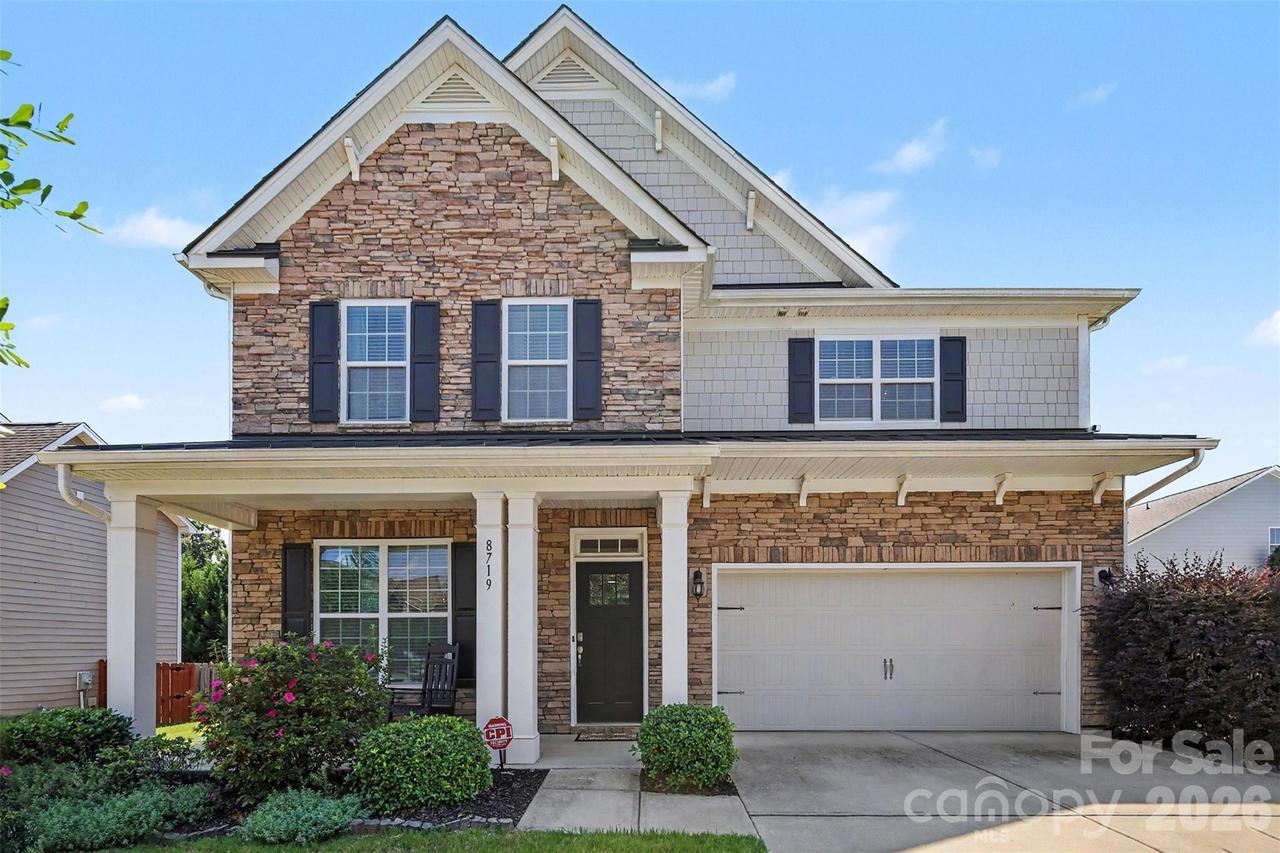 8719 Hallowford Dr., Huntersville, NC 28078
