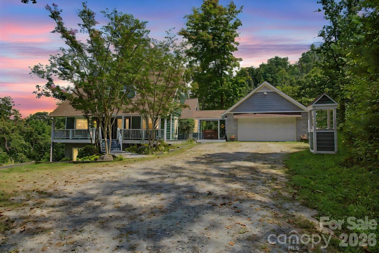 270 Upper Herron Cove Rd., Weaverville, NC 28787