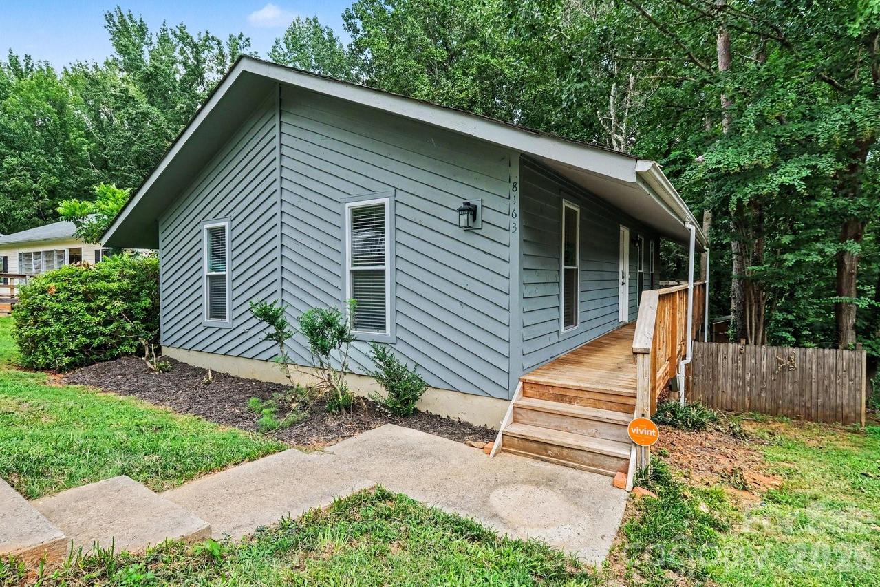 8163 Walnut Creek Ln., Charlotte, NC 28227