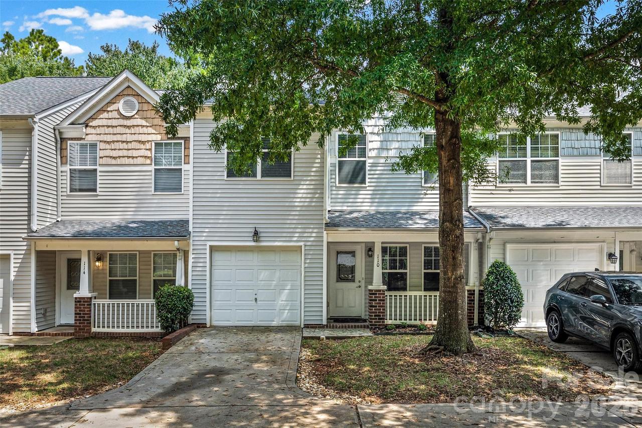 110 Deep Gap Ct., Charlotte, NC 28217