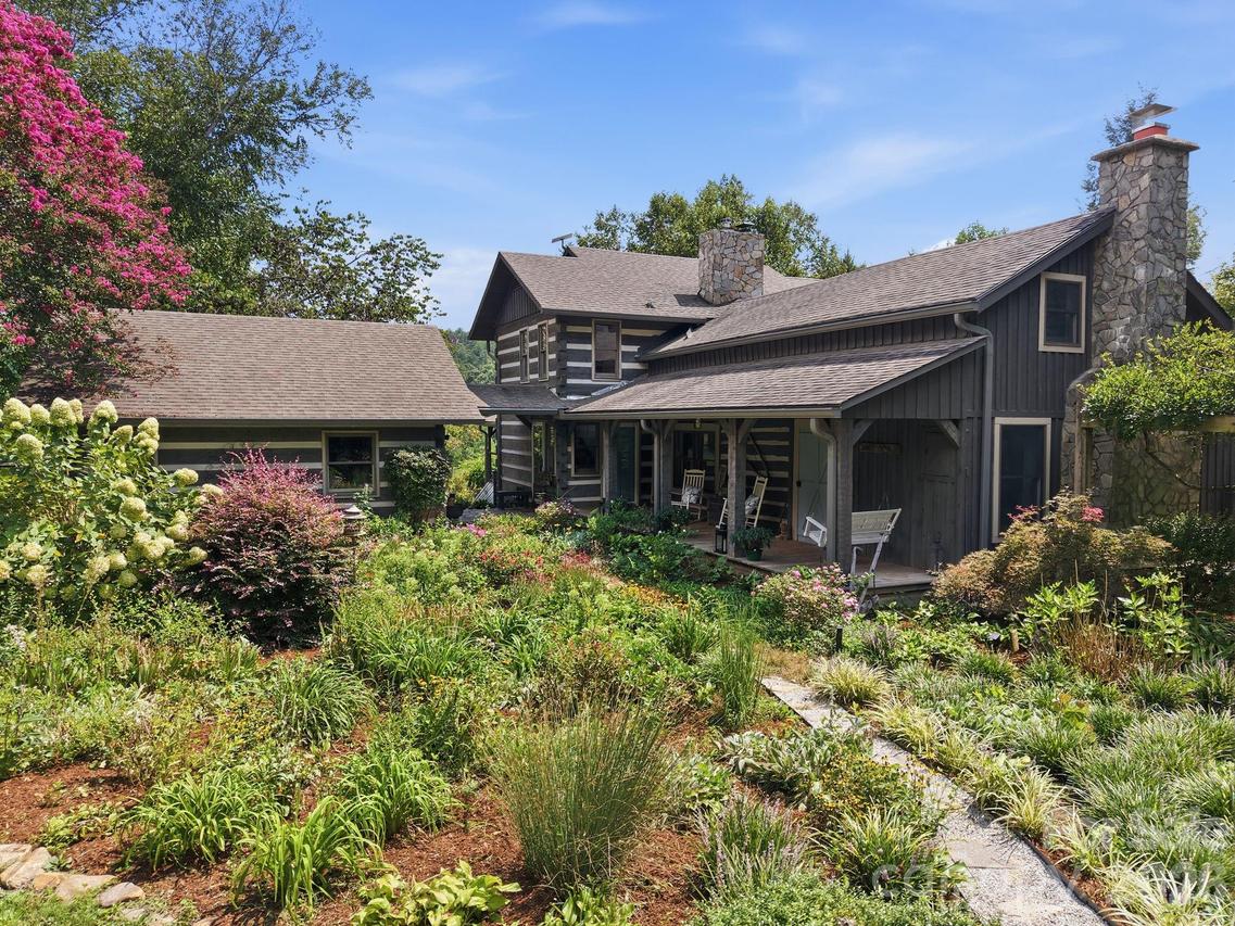 2595 Henderson Mill Rd., Morganton, NC 28655