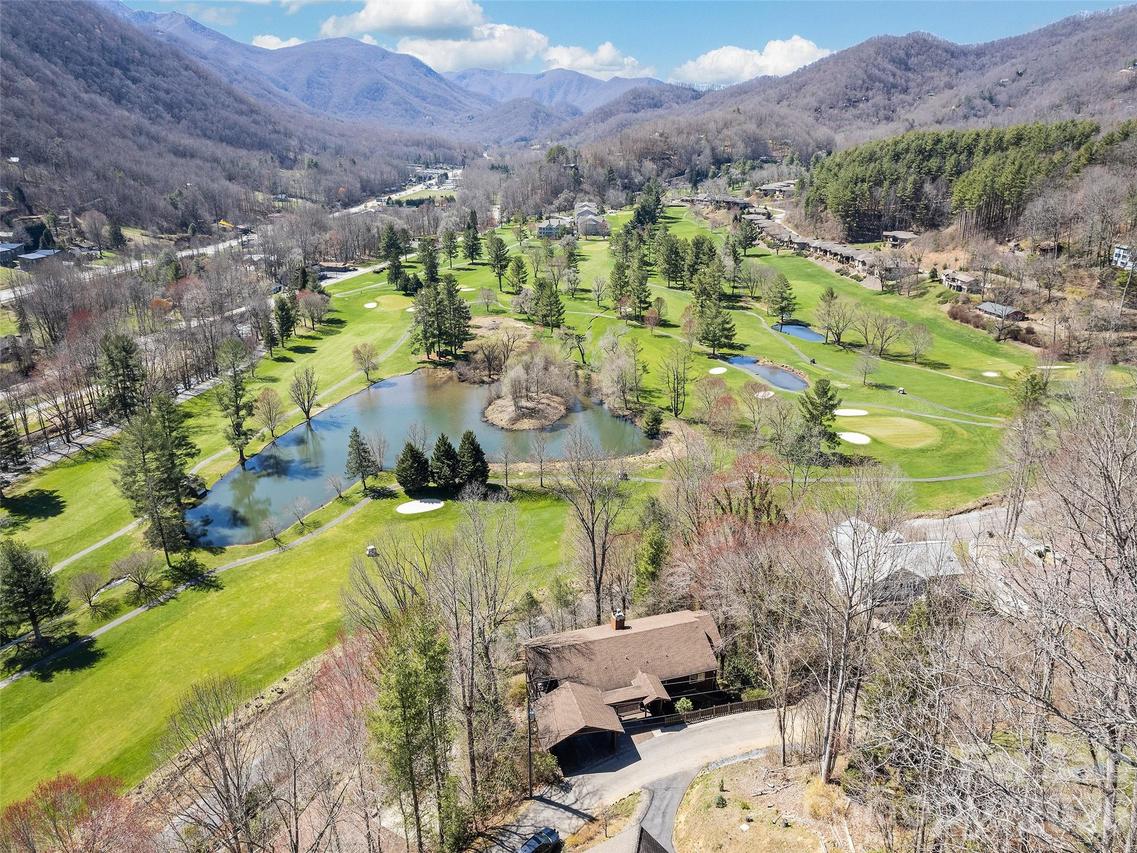 182 Allison Dr., Maggie Valley, NC 28751