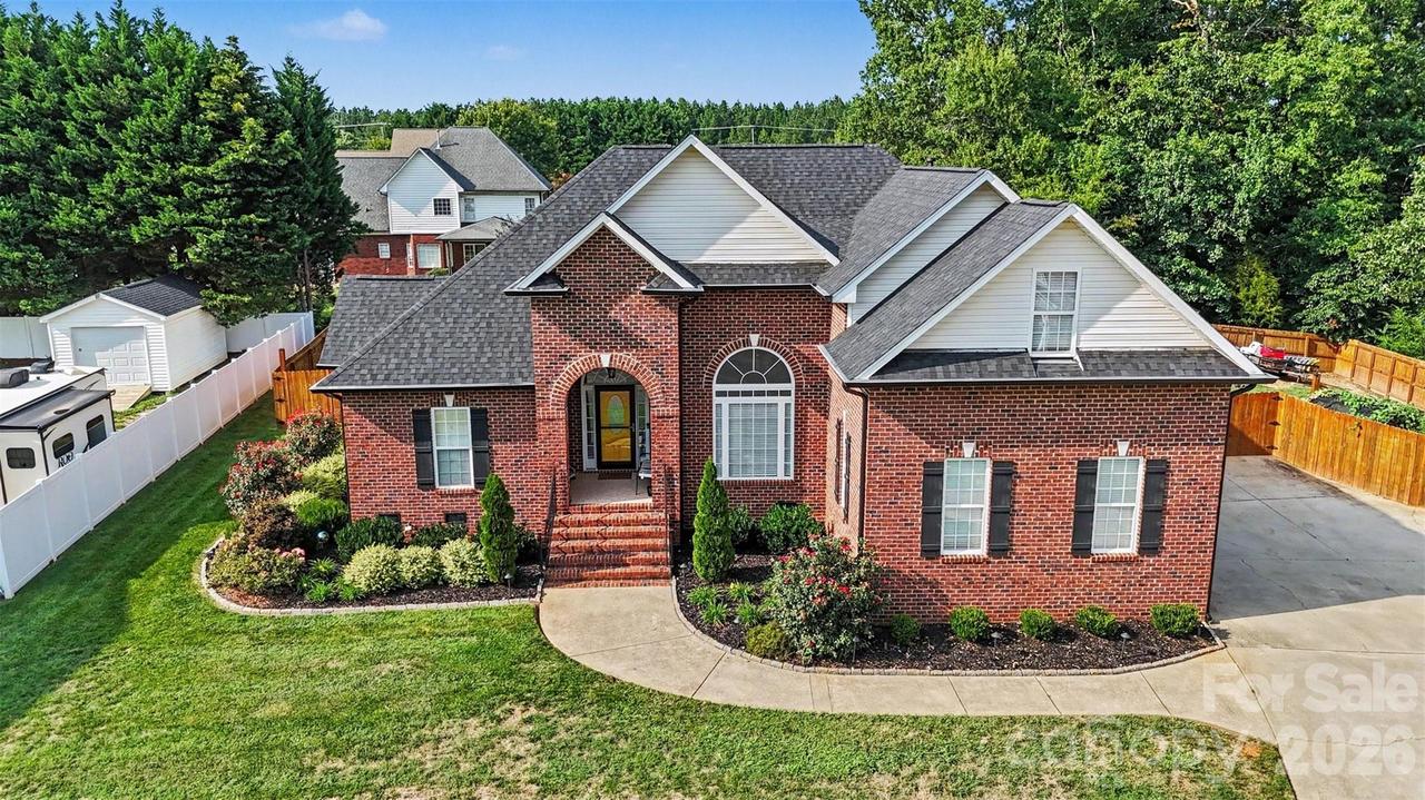 2013 Buckthorn Ct., Gastonia, NC 28056