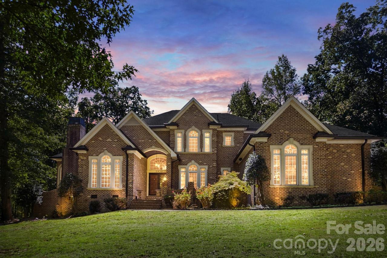 2930 Sweetgrass Ln., Monroe, NC 28112