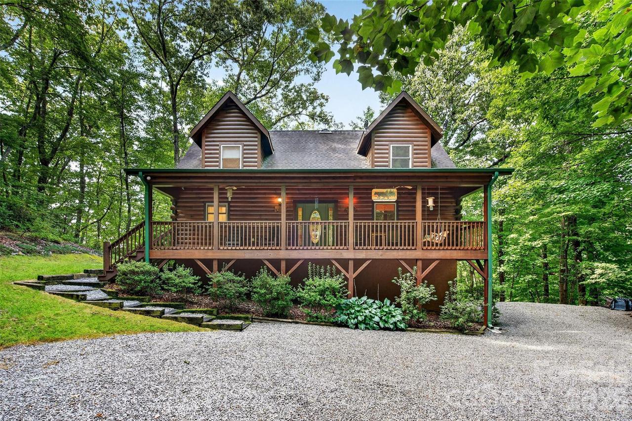 386 Wild Turkey Run, Black Mountain, NC 28711