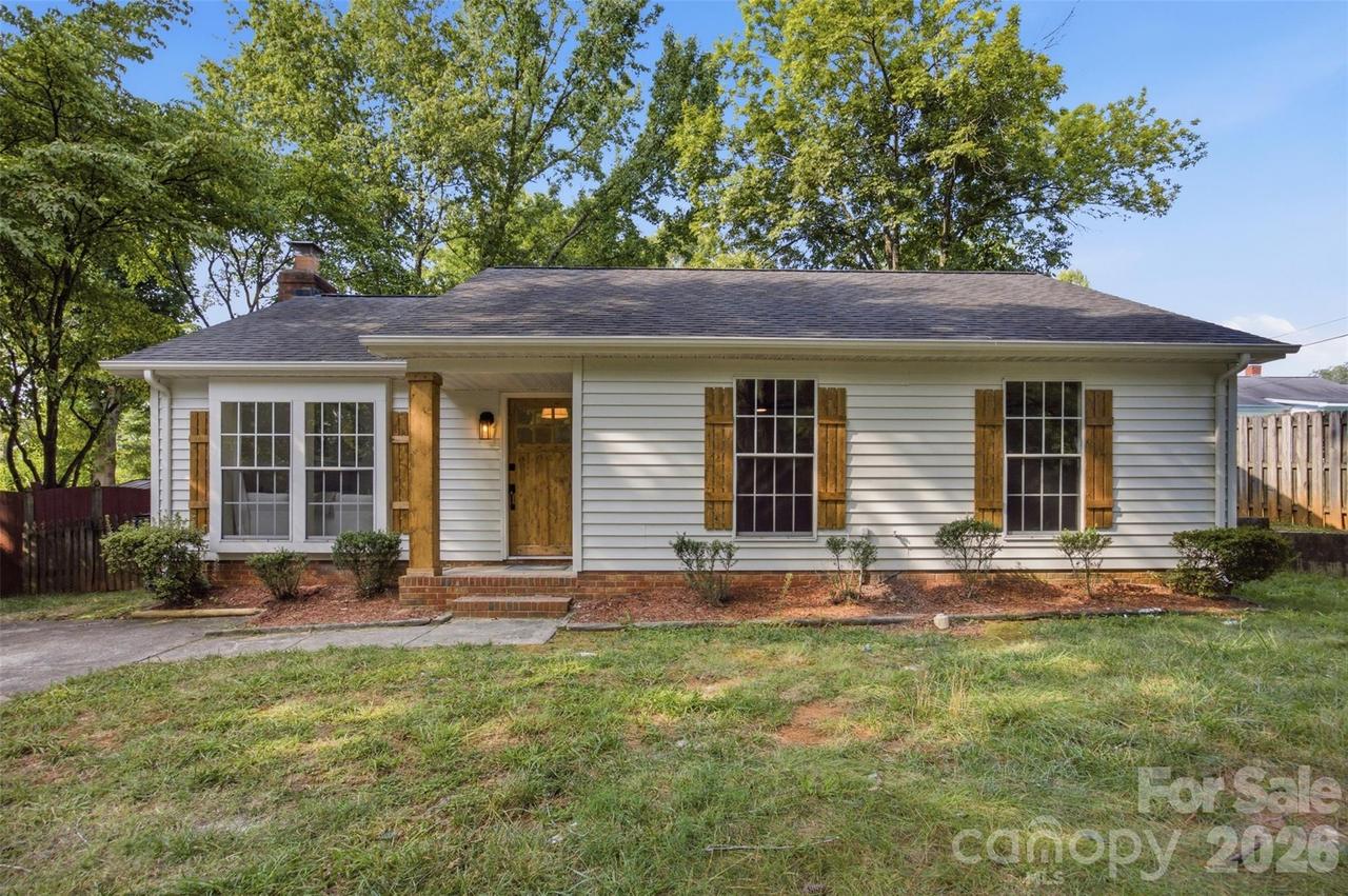 8056 Lawyers Rd., Charlotte, NC 28227