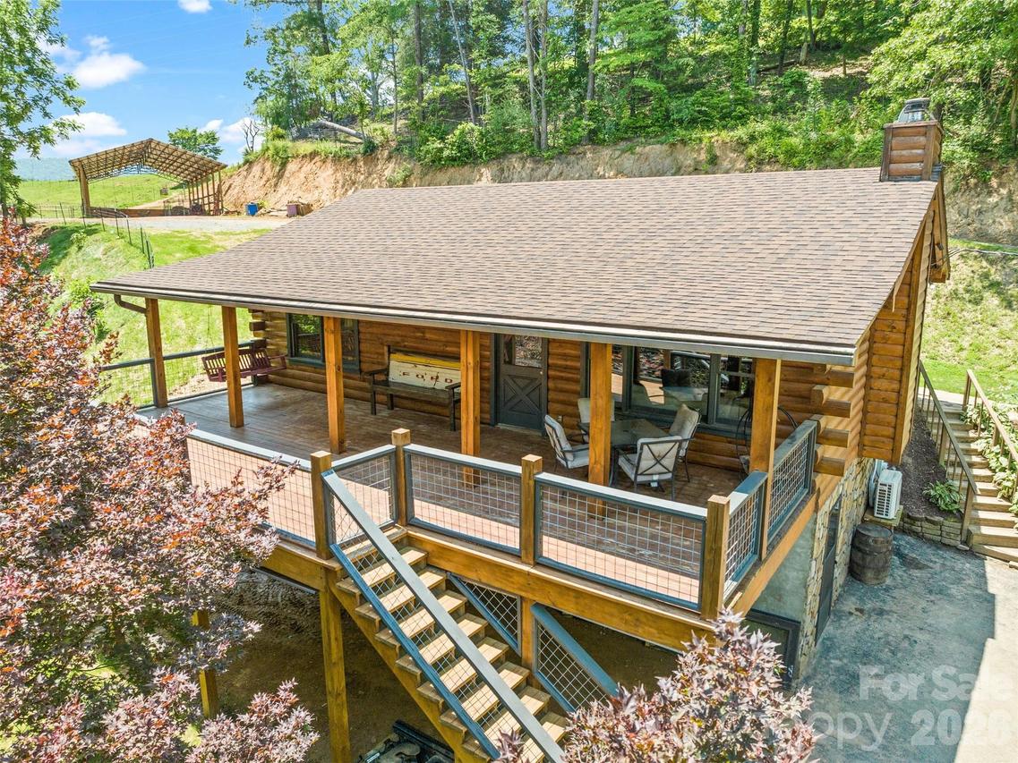 367 Robinson Rd., Clyde, NC 28721
