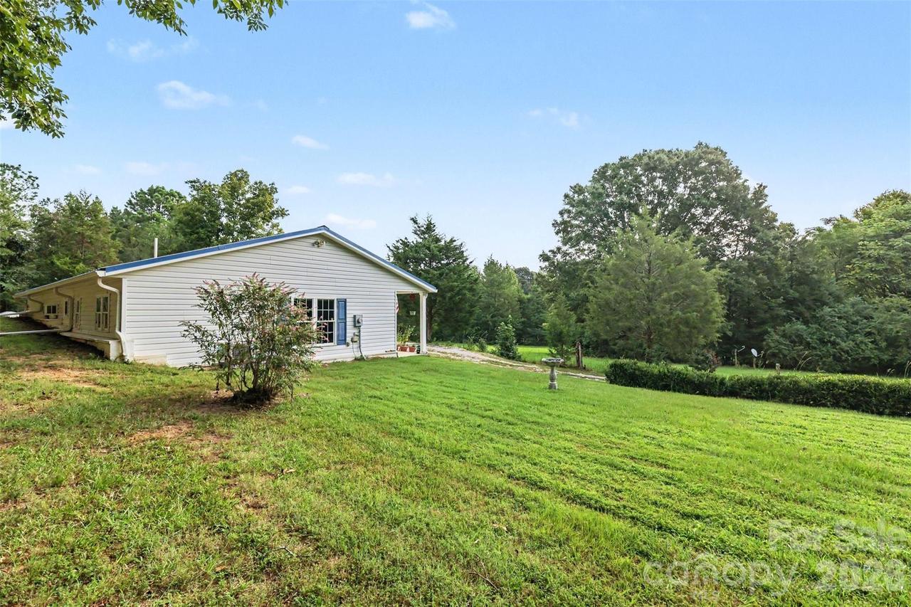 9324 Simpson Rd., Waxhaw, NC 28173