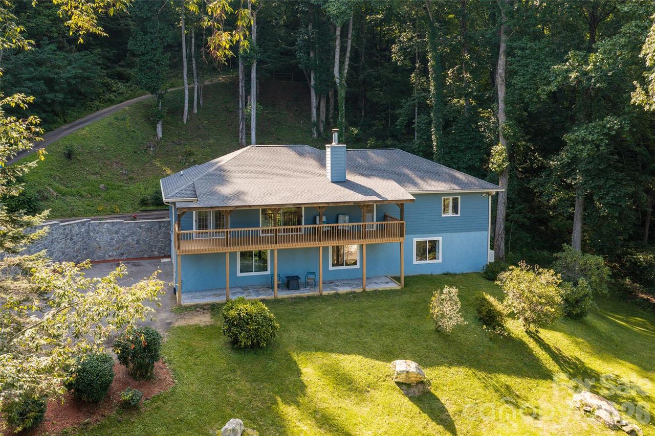 80 Range Dr., Maggie Valley, NC 28751
