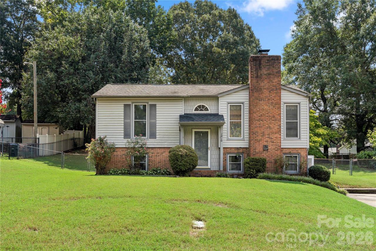 1810 Oak Hollow Rd., Gastonia, NC 28054