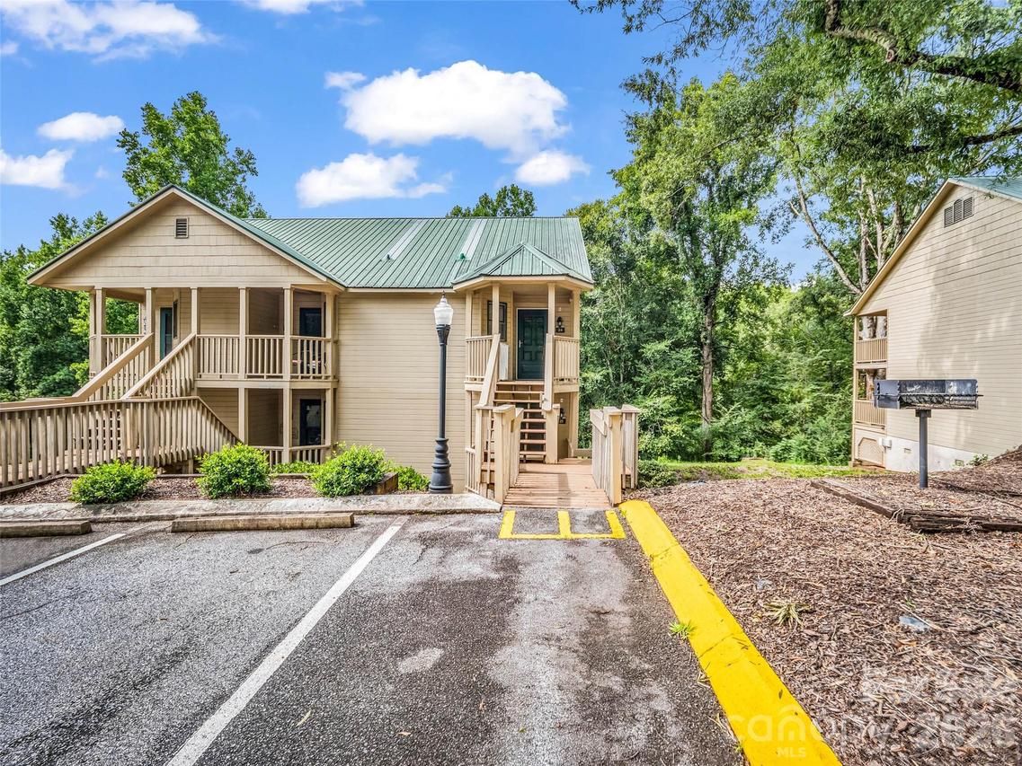 160 Whitney Blvd. #21, Lake Lure, NC 28746