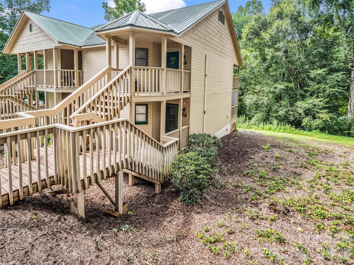 160 Whitney Blvd. #21, Lake Lure, NC 28746