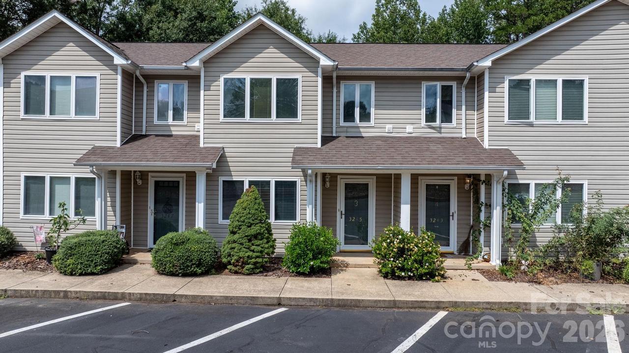3245 White Oak Ct., Claremont, NC 28610