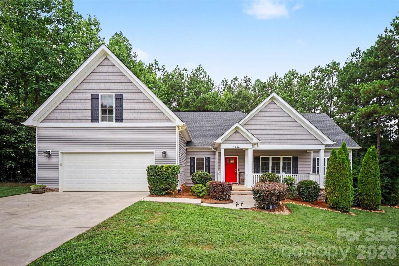 3396 Long Cedar Ln., Alexis, NC 28006