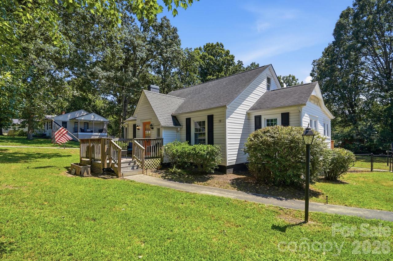 1901 Linwood Rd., Gastonia, NC 28052