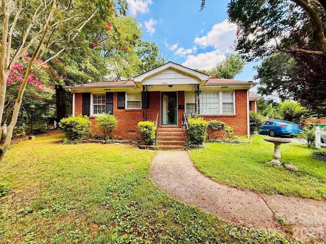 4310 Gillespie Ct., Charlotte, NC 28205