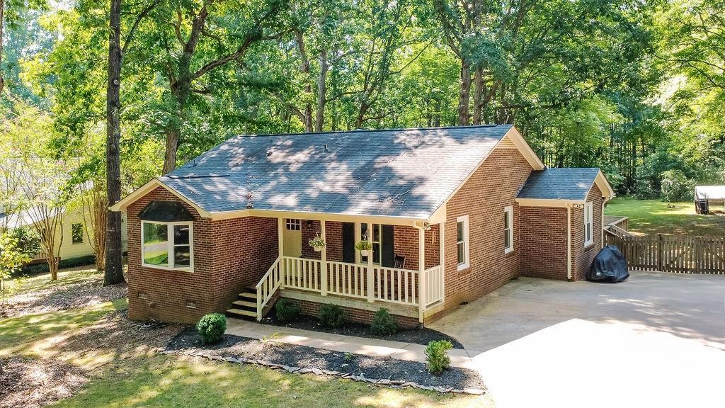 6713 High Gap Rd., Waxhaw, NC 28173