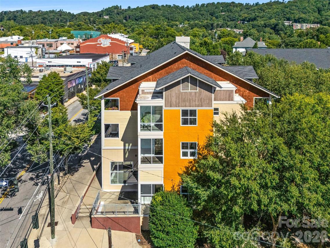 125 S Lexington Ave. #308, Asheville, NC 28801