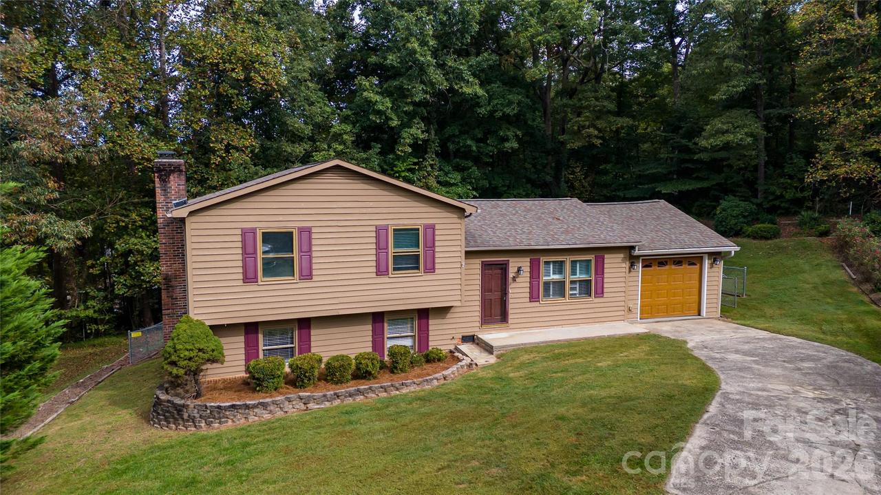 113 Quail Dr., Morganton, NC 28655