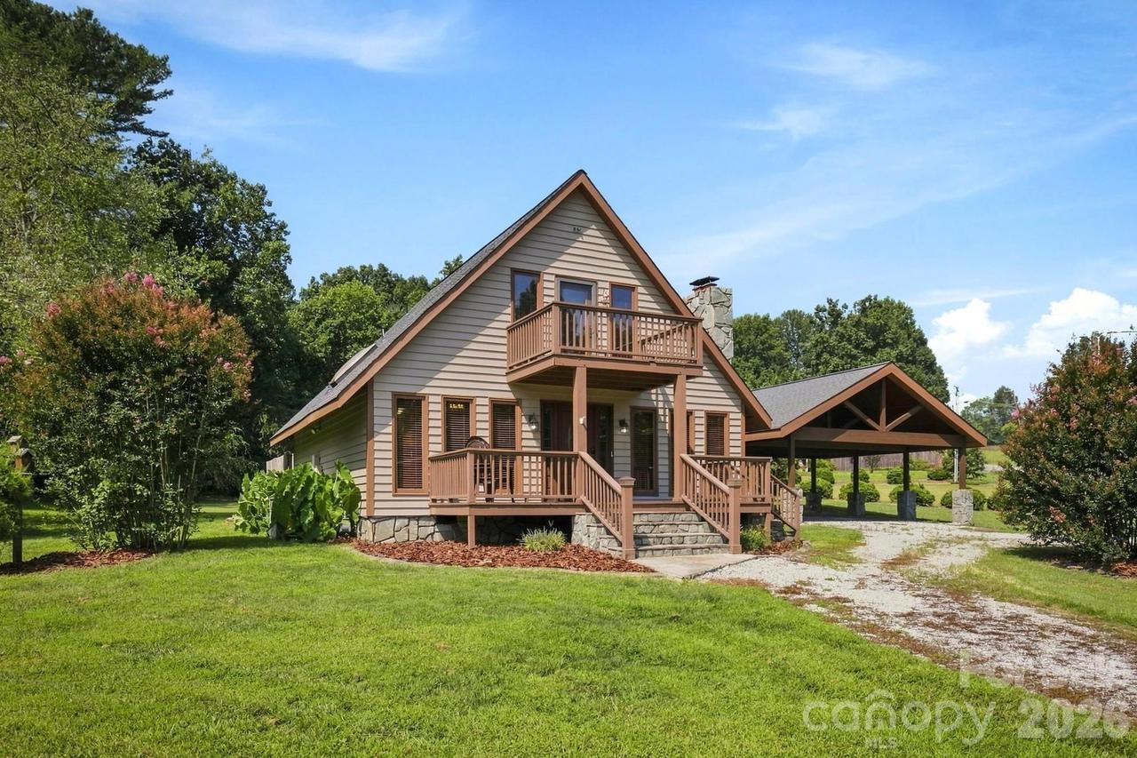 105 Shuffler Rd., Morganton, NC 28655