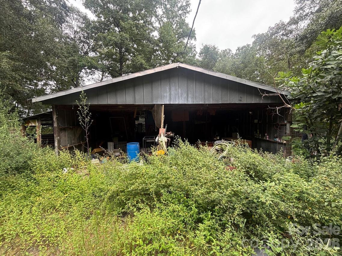 231 Deaton Rd., Mount Gilead, NC 27306
