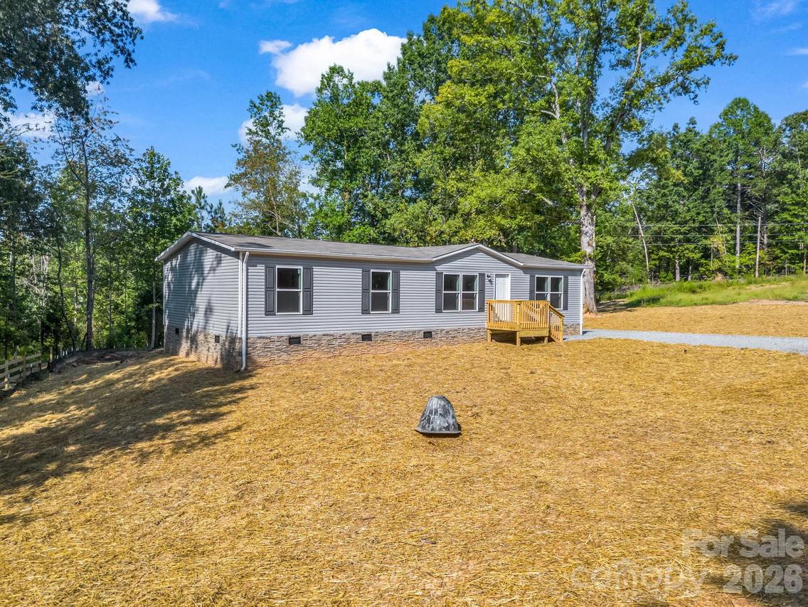 339 Bobby Mckinney Rd., Union Mills, NC 28167