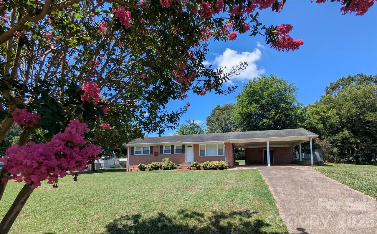424 Bear Creek Rd., Shelby, NC 28152