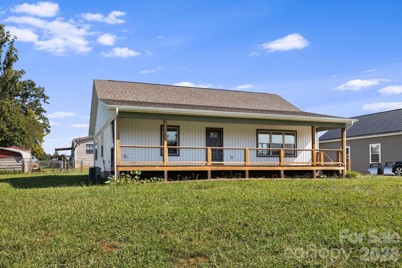 108 Split Rail Drive Extension, Asheville, NC 28806