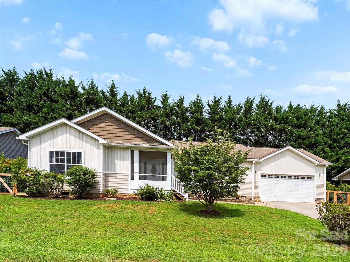 9 Farthings Dr., Arden, NC 28704