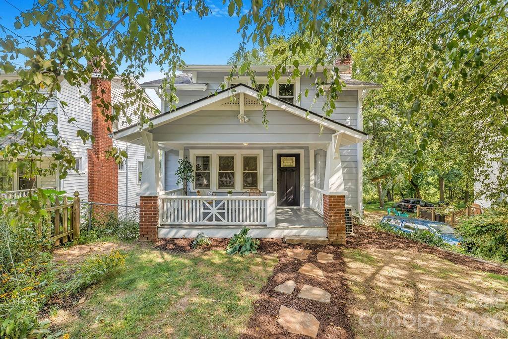 462 Sand Hill Rd., Asheville, NC 28806