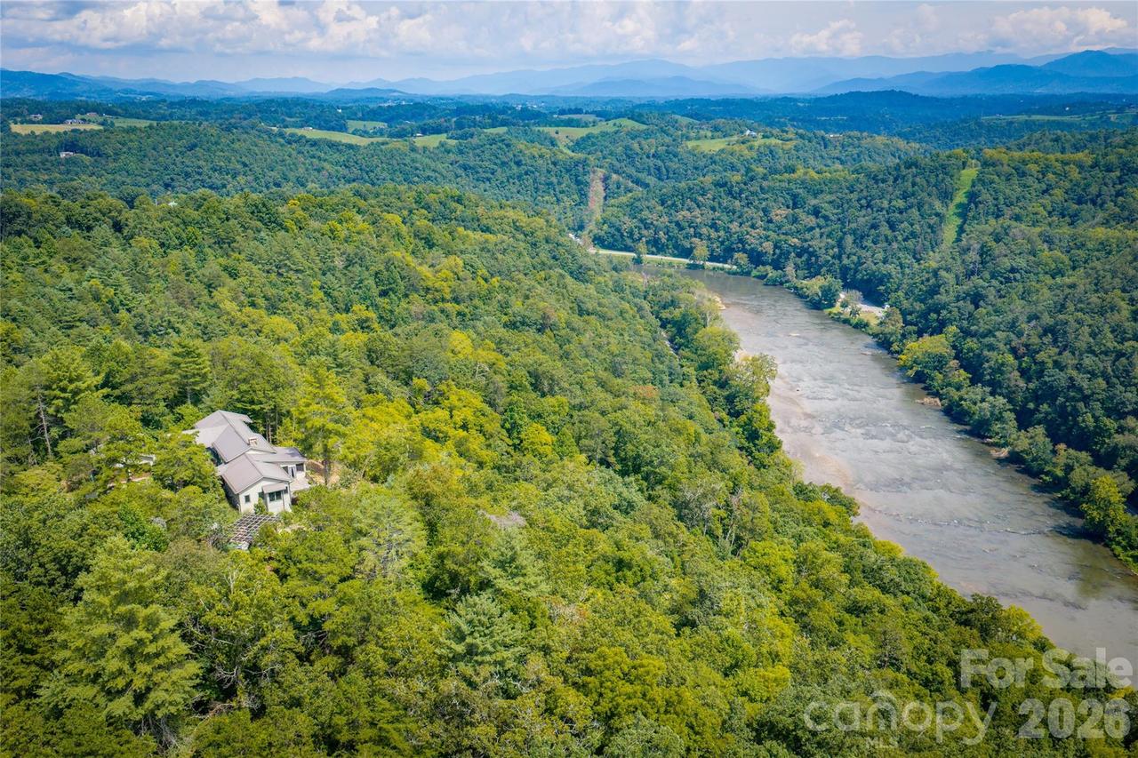 712 Frank Rector Rd., Marshall, NC 28753