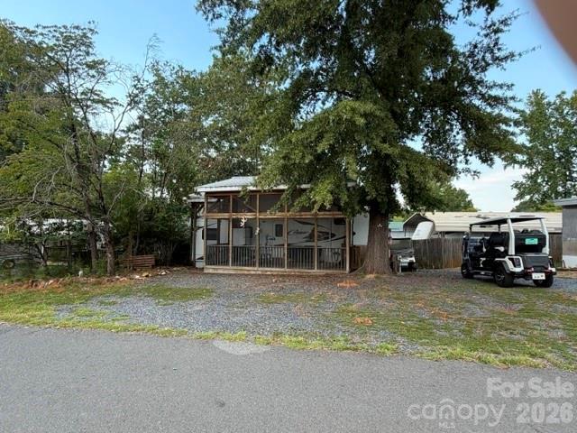 110 Starboard Tr., Mount Gilead, NC 27306
