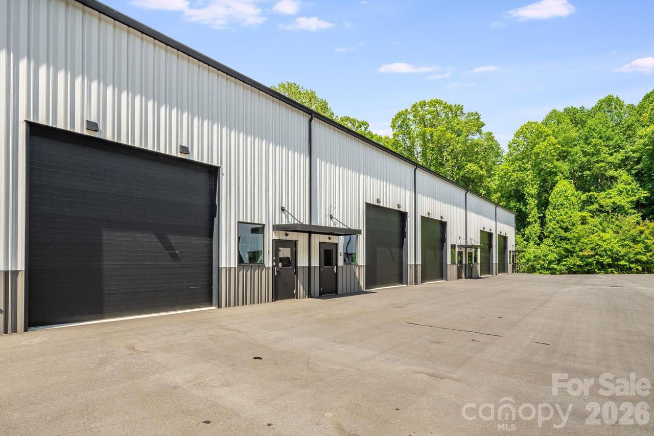 115 Speed Way #B, Lake Toxaway, NC 28747