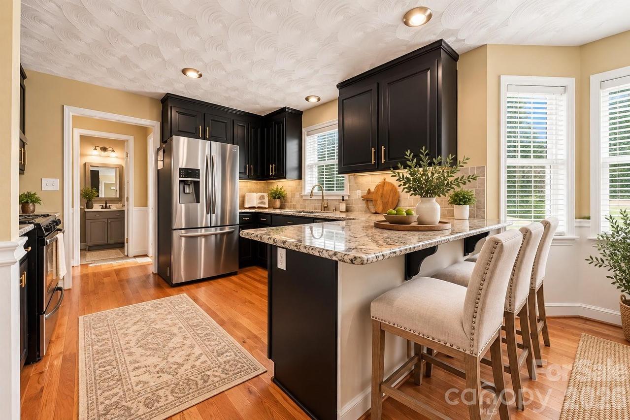 4948 Betty Dr., Hickory, NC 28601