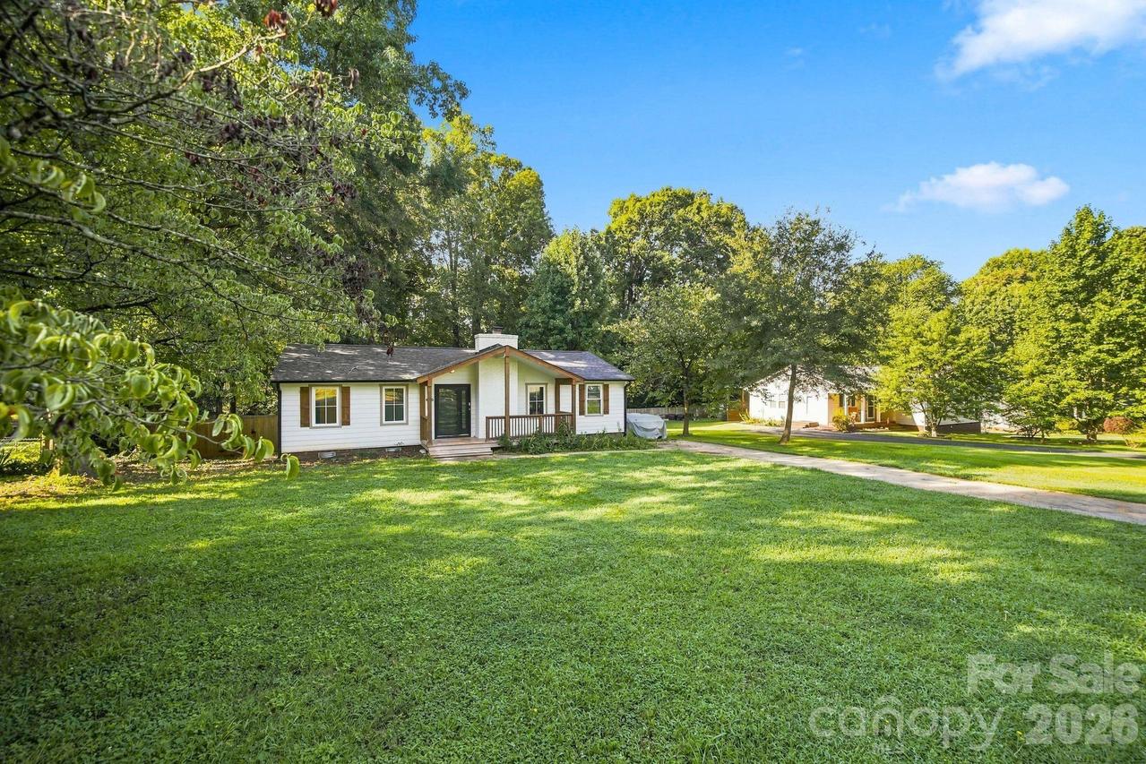 600 Briarcreek Rd., Gastonia, NC 28056