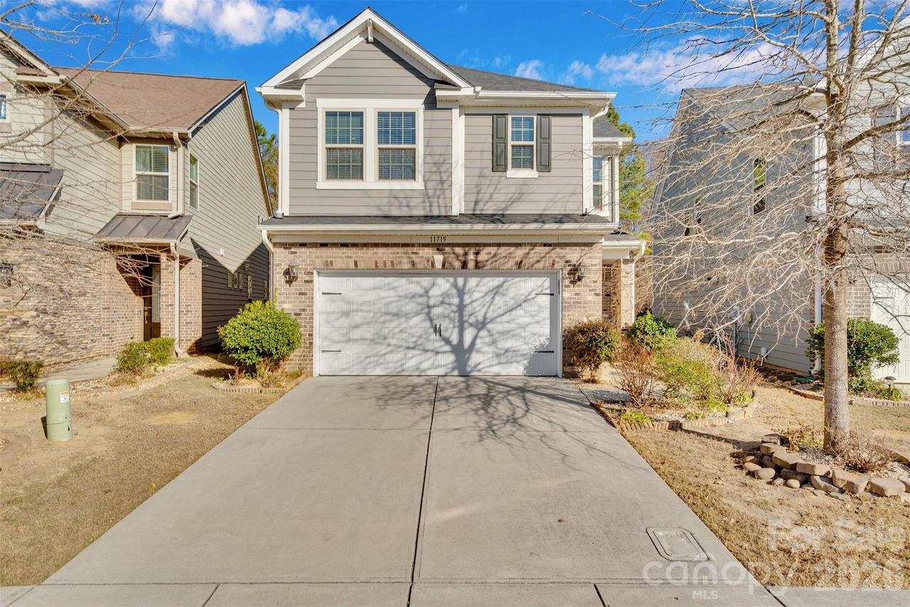11715 Clems Branch Dr., Charlotte, NC 28277