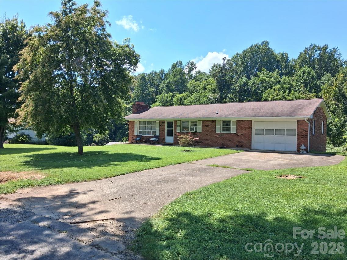 114 Ashworth Cir., Marion, NC 28752