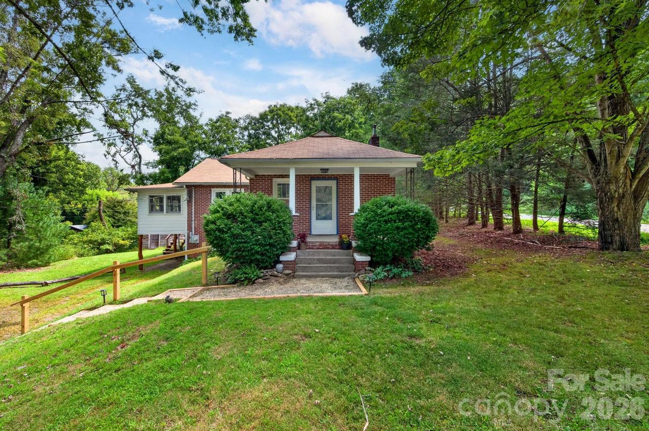 178 Shope Creek Rd., Asheville, NC 28805