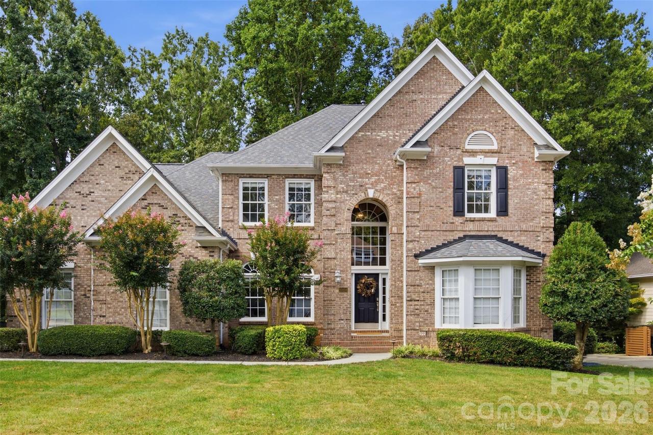 10104 Devonshire Dr., Huntersville, NC 28078