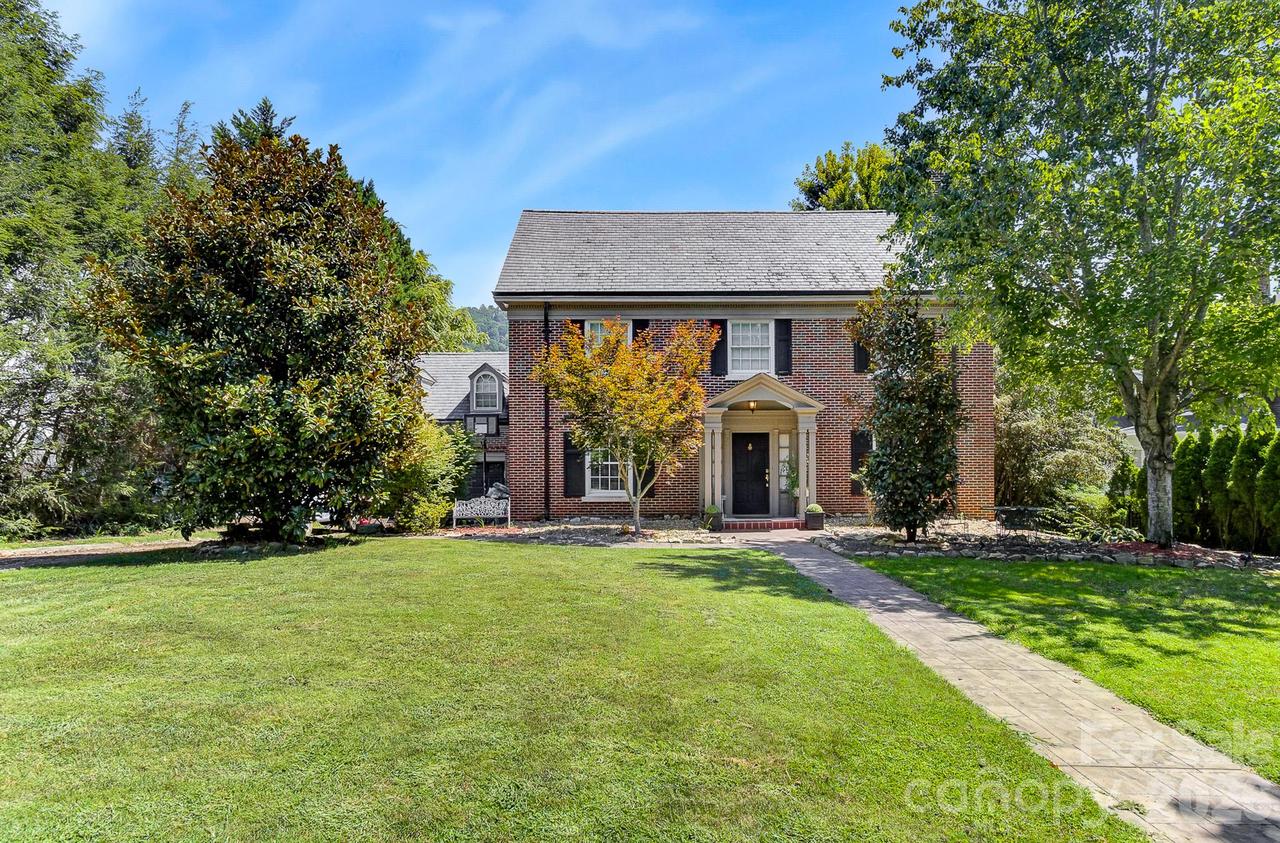 199 Kimberly Ave., Asheville, NC 28804