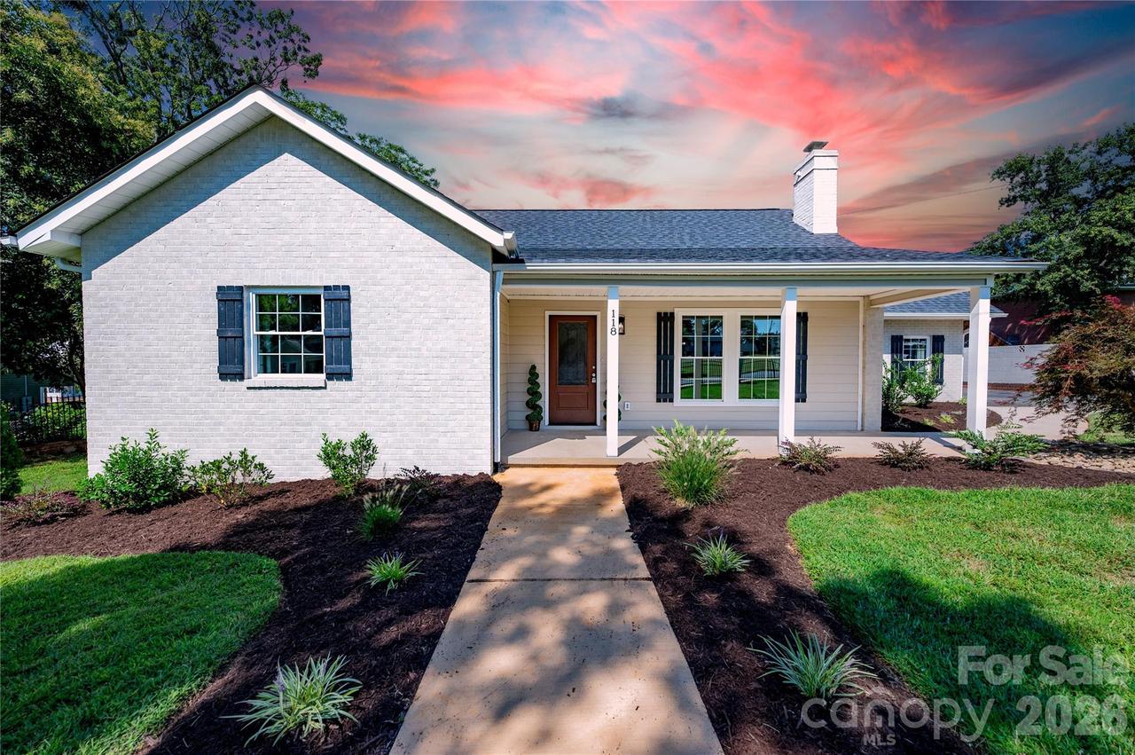 118 Alexander St., Forest City, NC 28043