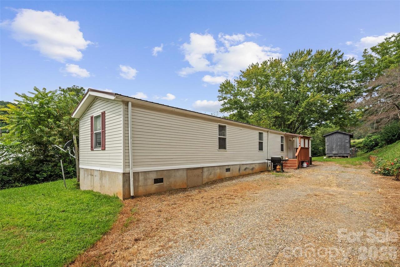 4 Briarcliff Ter., Asheville, NC 28806