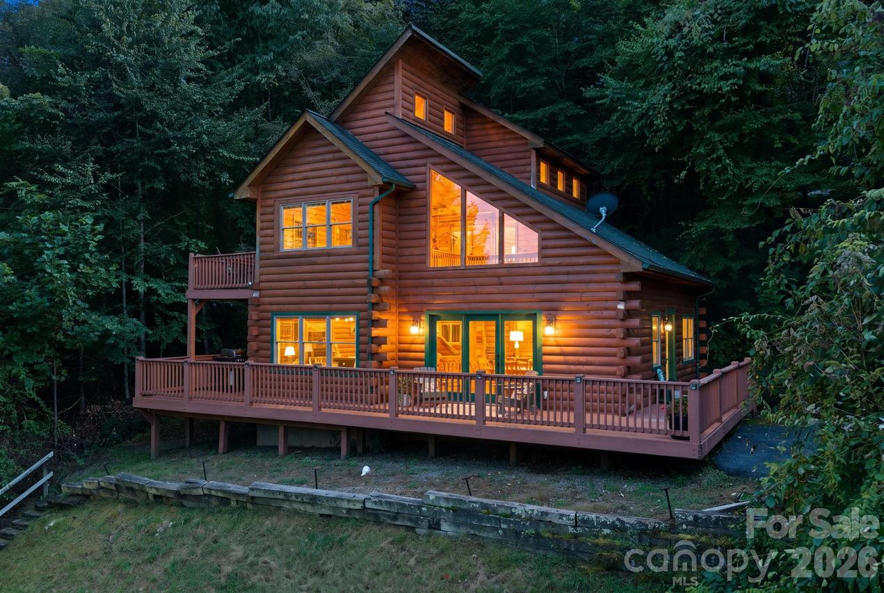 291 Appalachian Tr., Maggie Valley, NC 28751