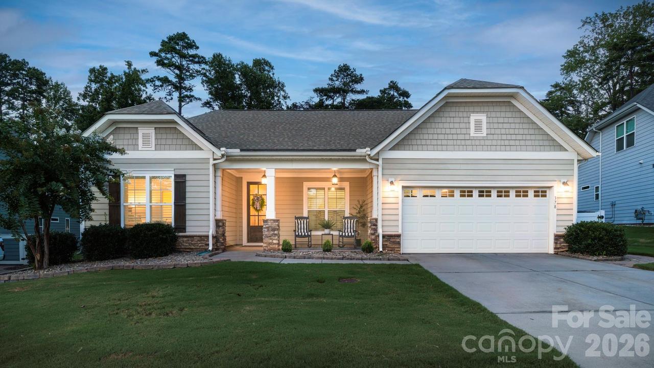 378 Broadleaf Dr., Denver, NC 28037