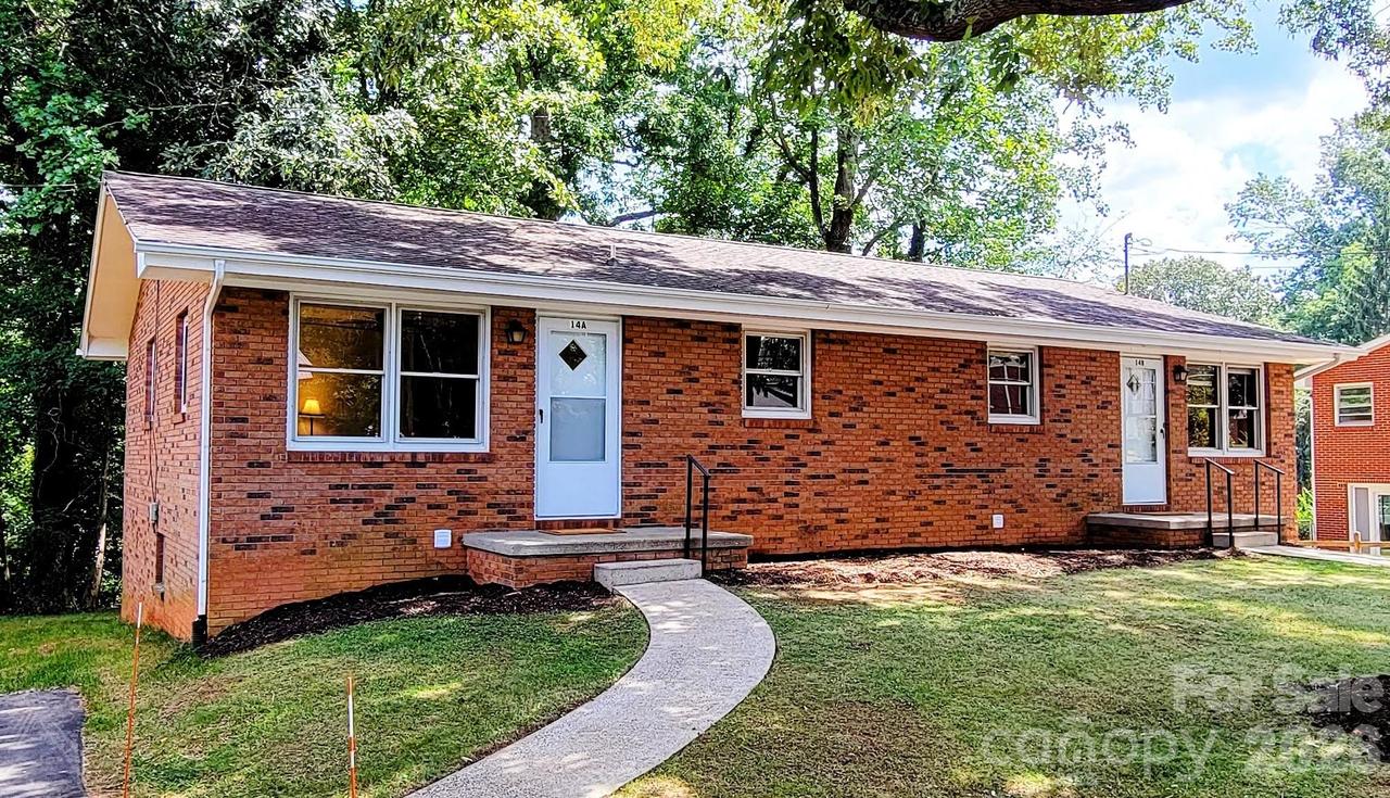 14 Oteen Church Rd., Asheville, NC 28805