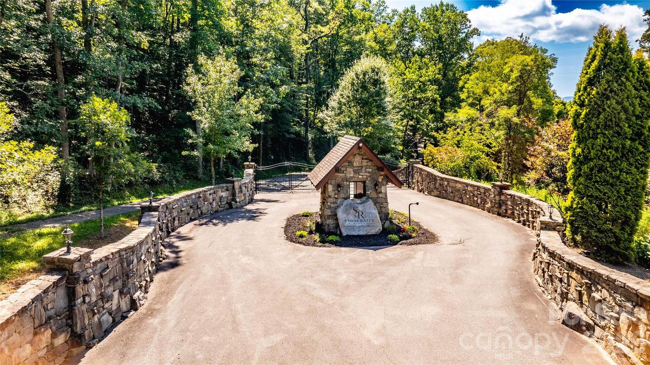 19 Estate Dr. #39, Waynesville, NC 28786