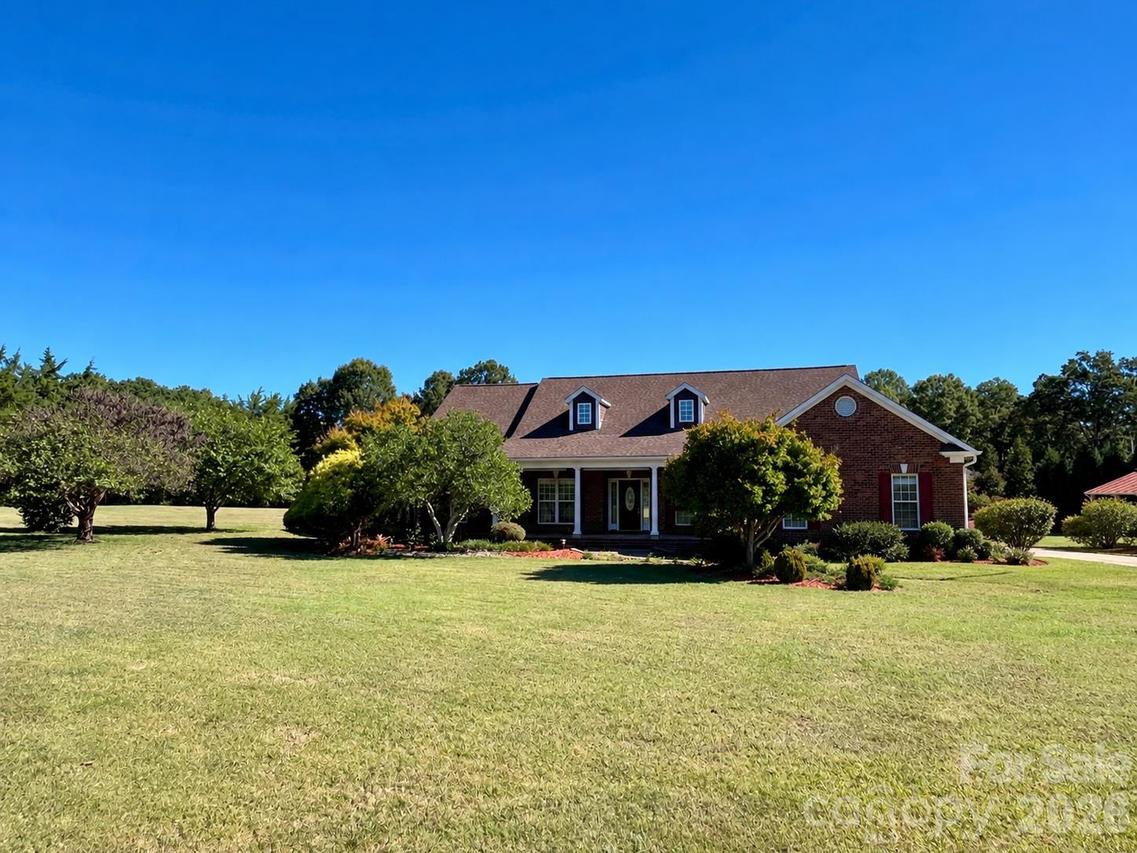 1501 Cox Rd., Matthews, NC 28104